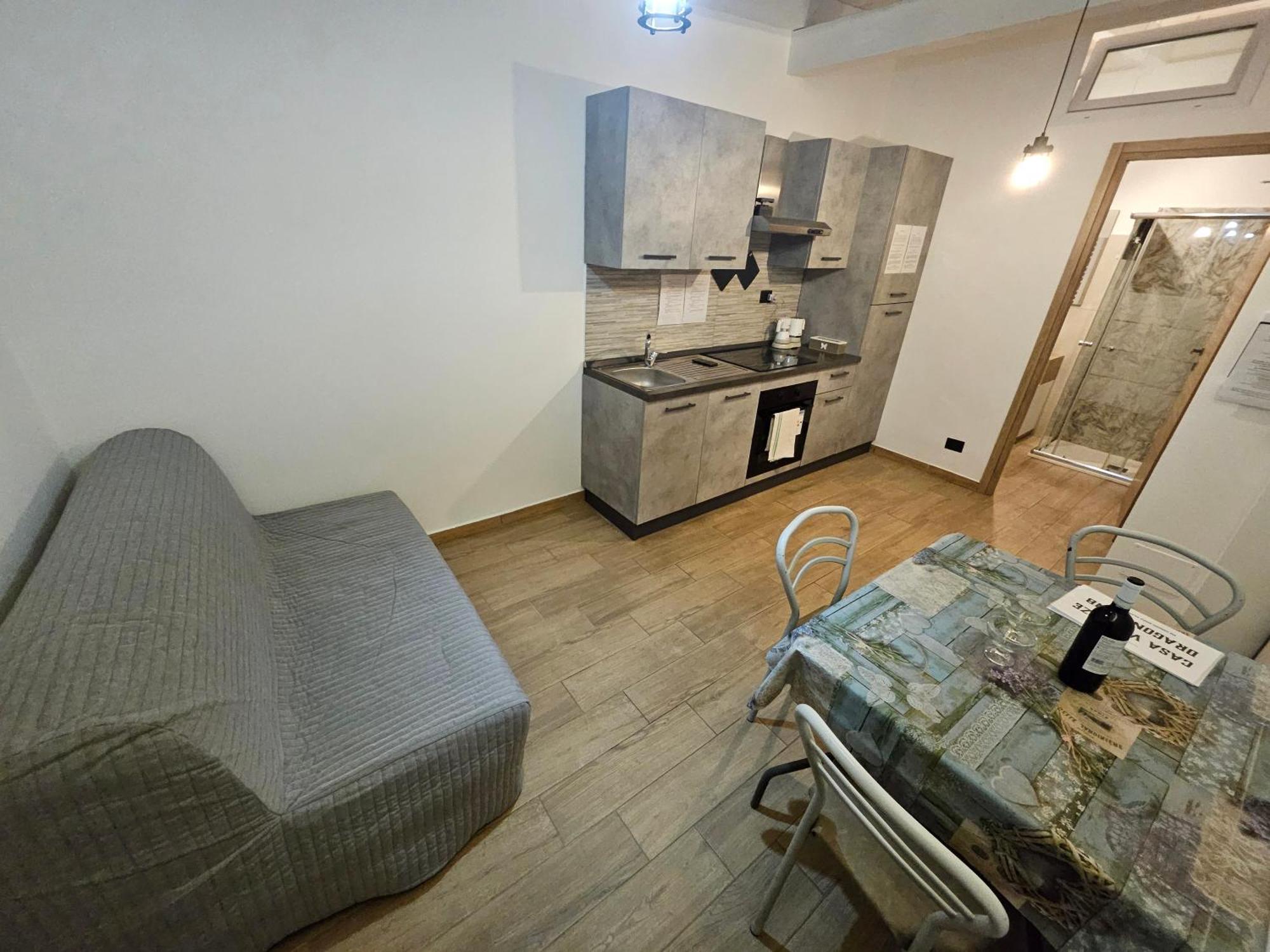 Casa Vacanze Dragona 15 Min Fco 10 Min Ostia Acilia Esterno foto